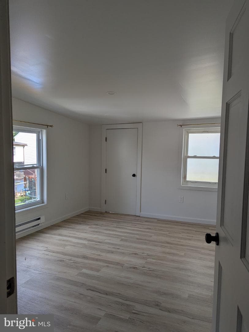 133 N Locust Street photo 9