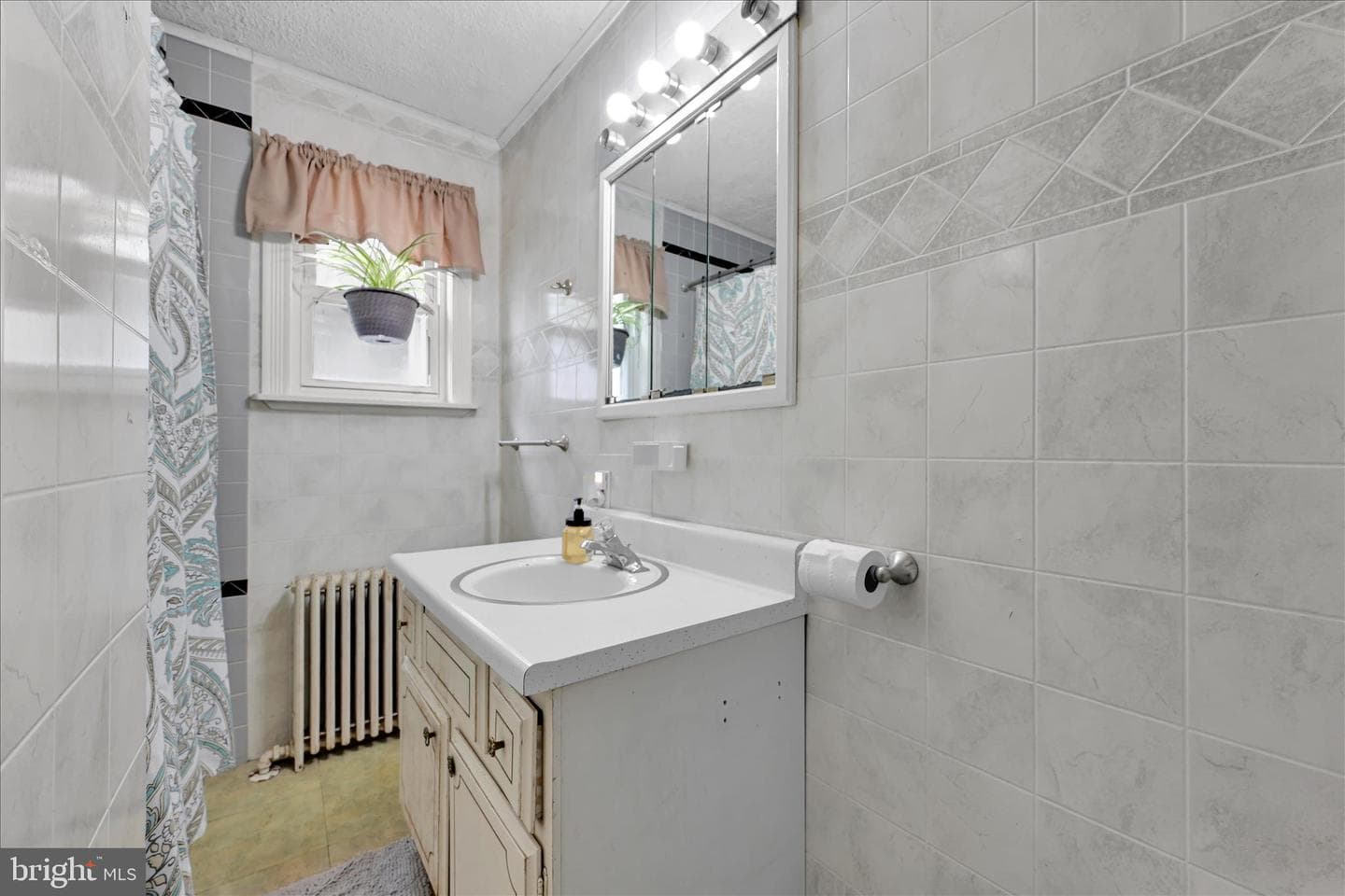 847 Pine Street photo 20
