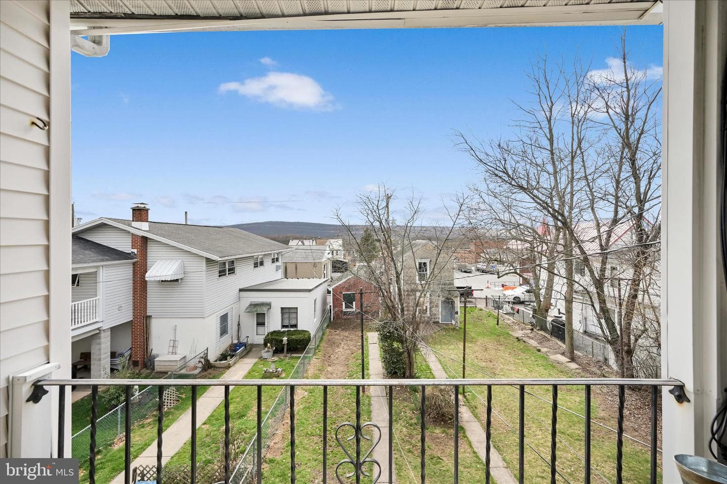 847 Pine Street photo 24