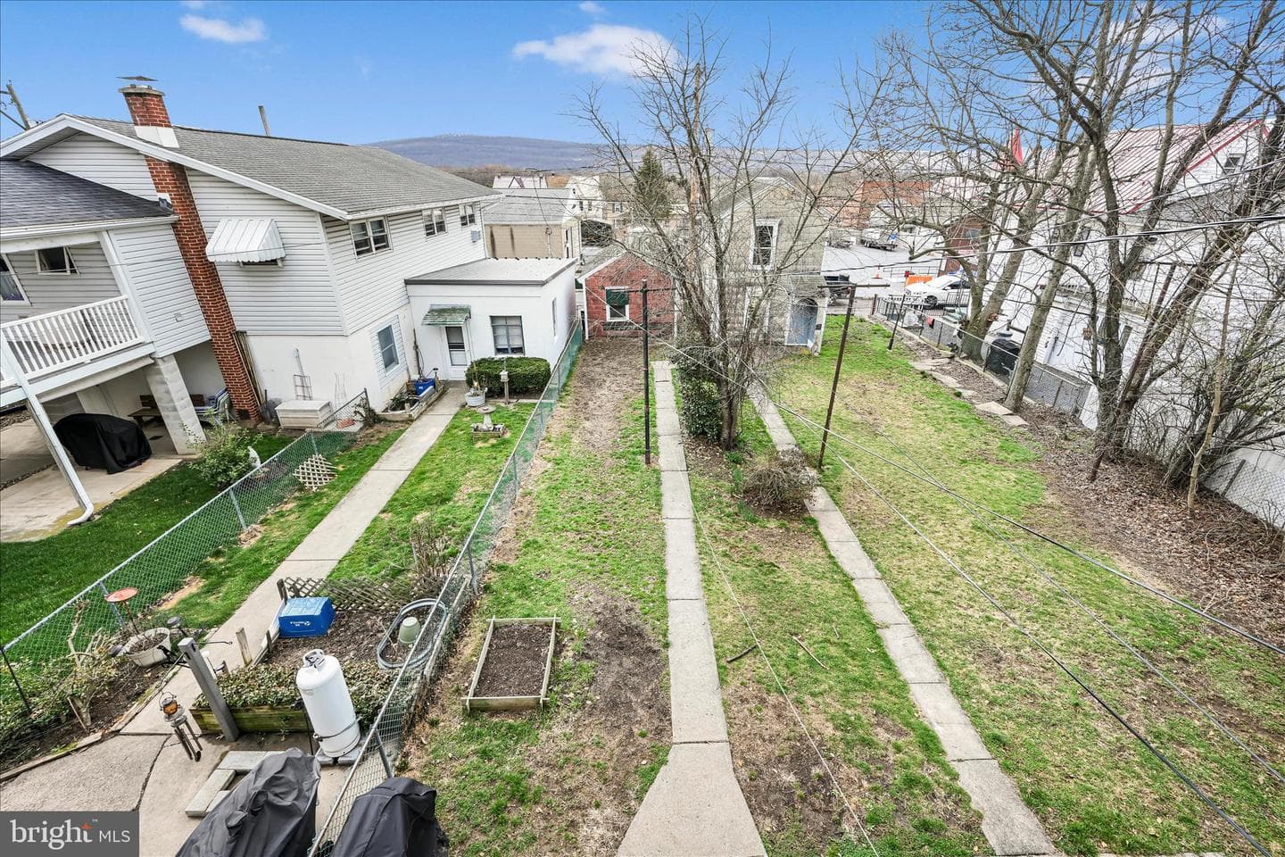 847 Pine Street photo 25