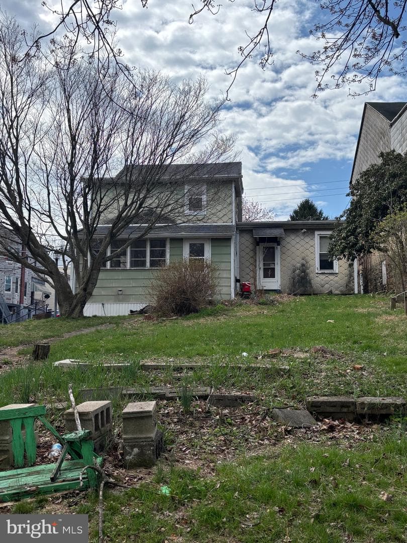 1473-1475 Pulaski Avenue photo 30