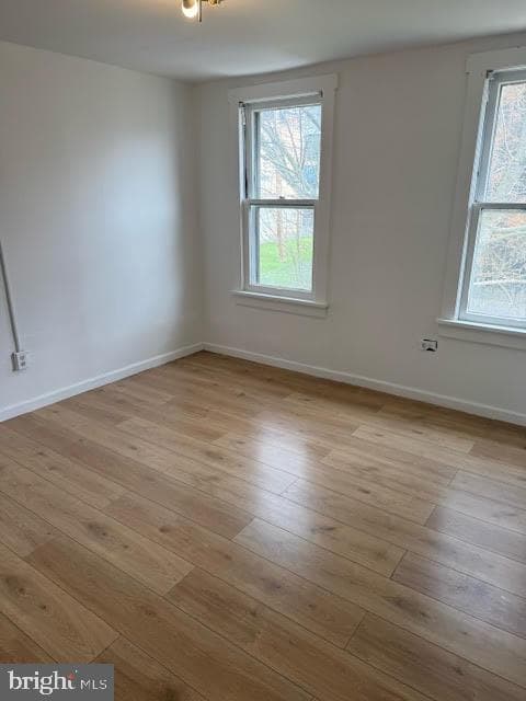 103 N Maple Street photo 10