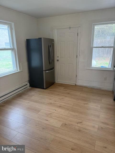 103 N Maple Street photo 4