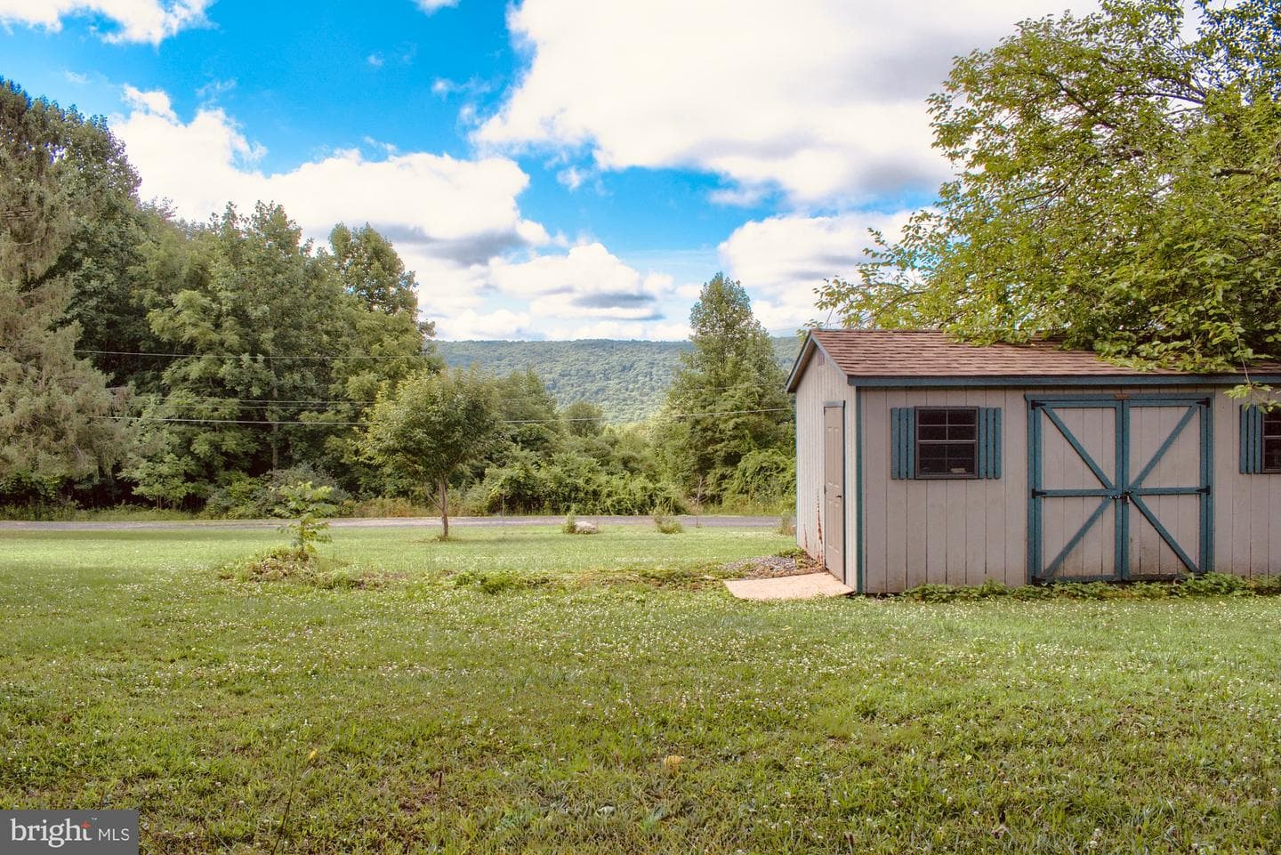 4262 Upper Road photo 15