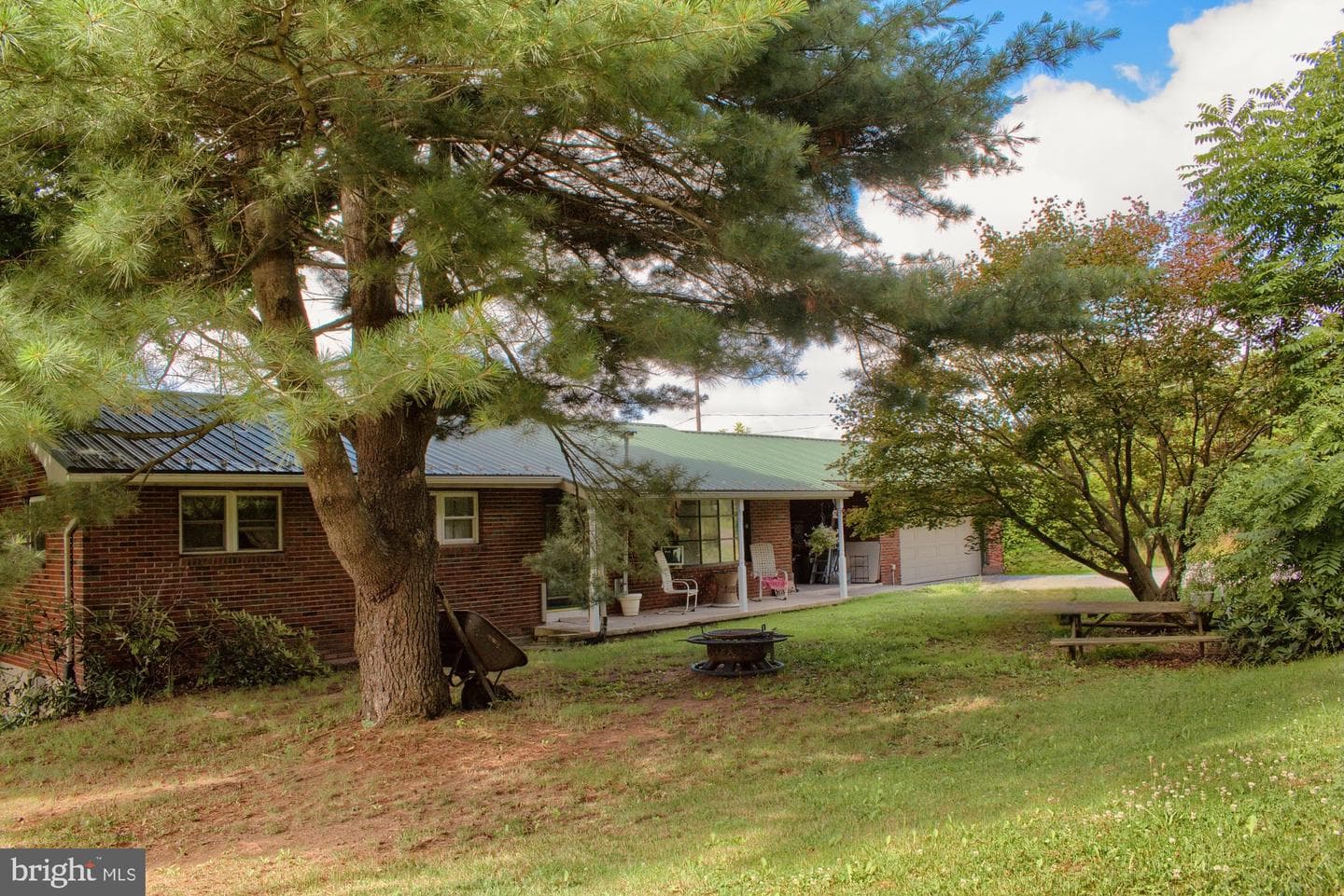 4262 Upper Road photo 17