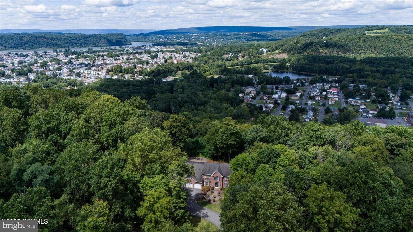 1299 Edison Heights Road, Sunbury