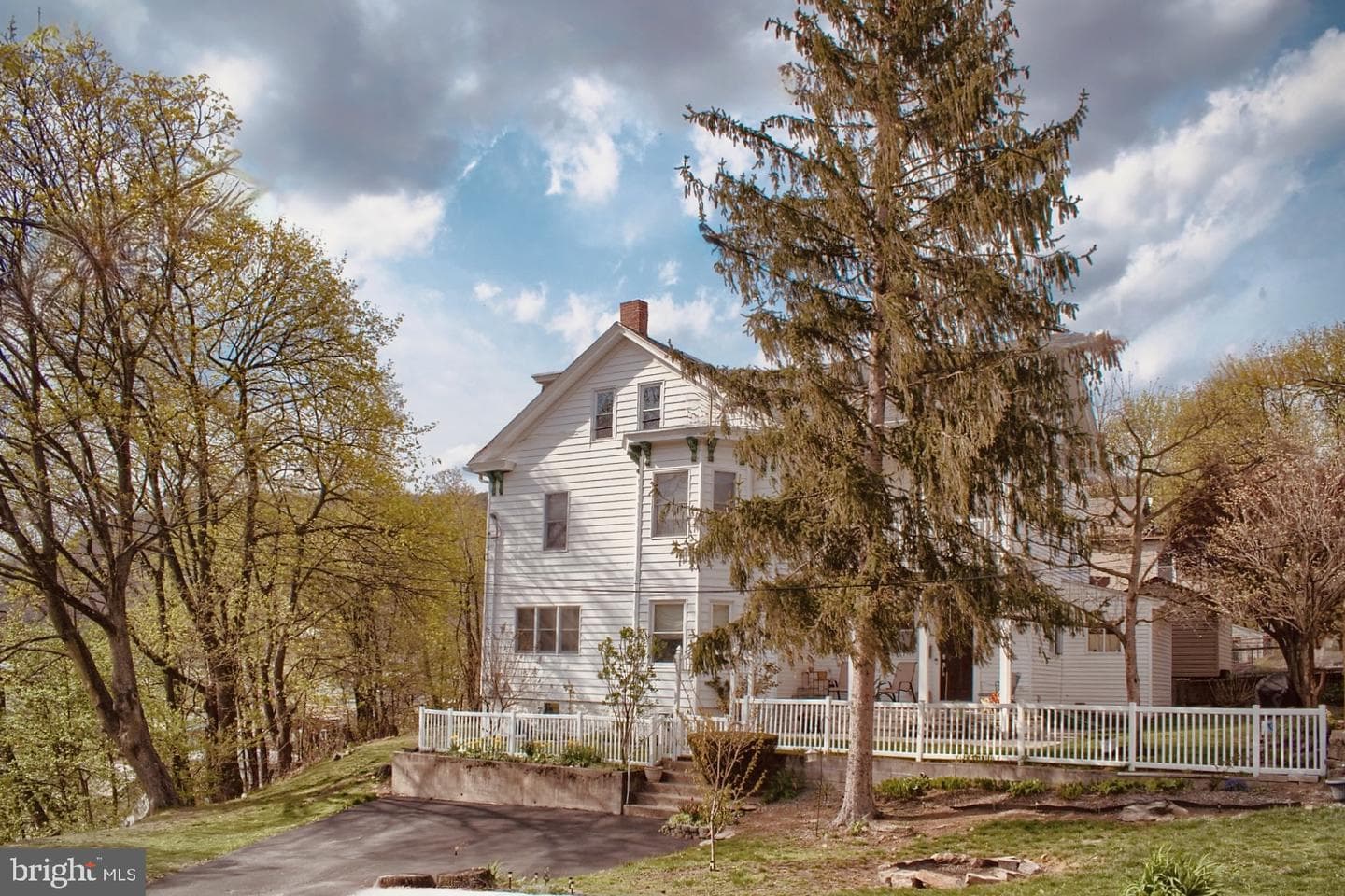 711 Clay Street, Shamokin