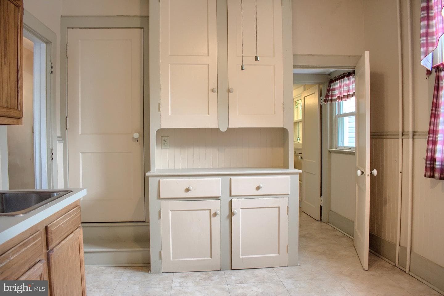 409 West Avenue photo 7