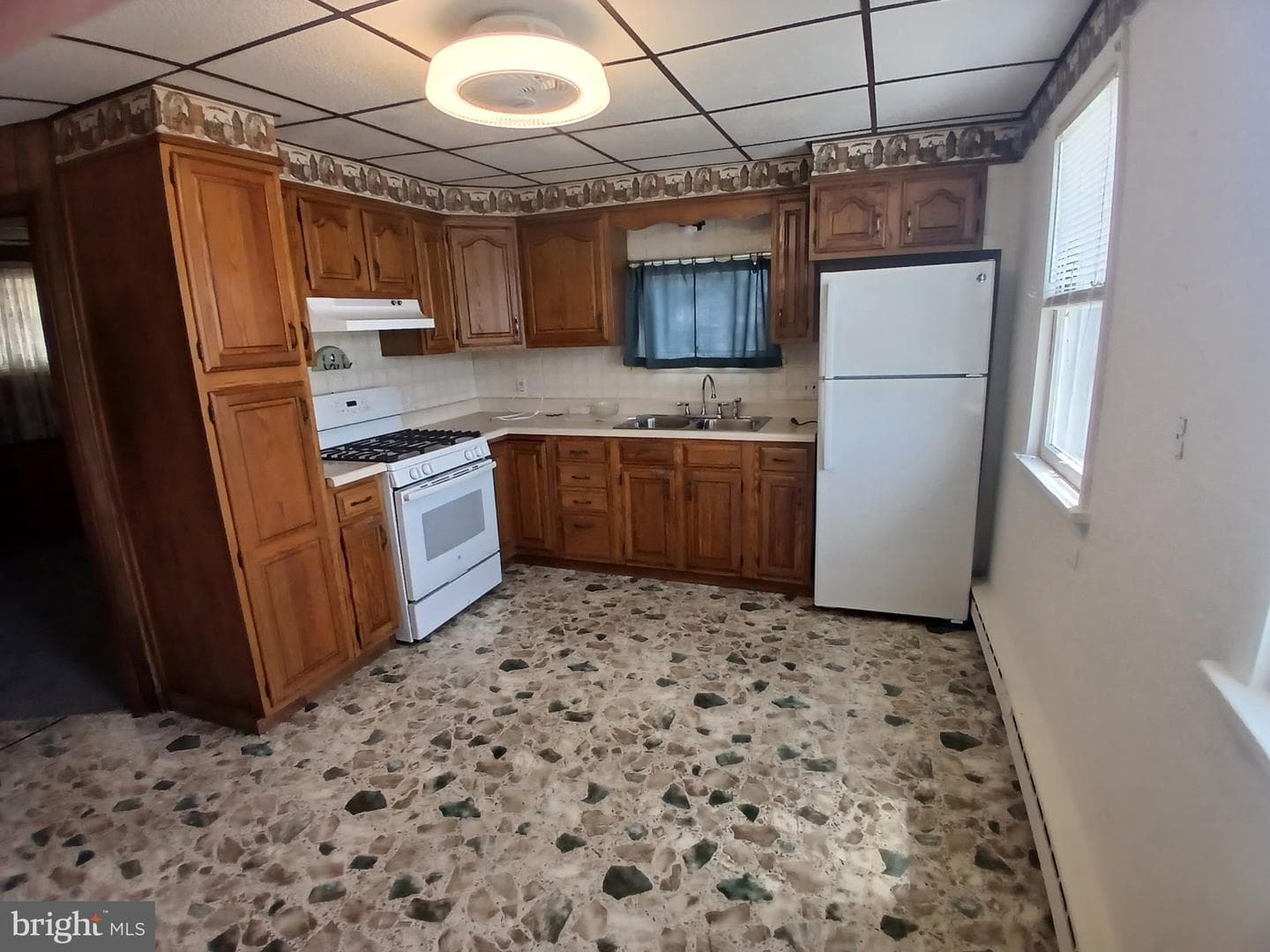 1548 W Independence Street photo 5