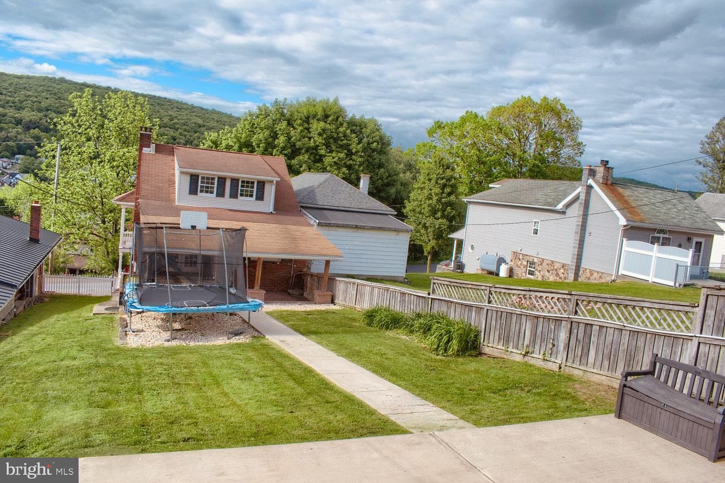 1550 Mulberry Street W photo 29