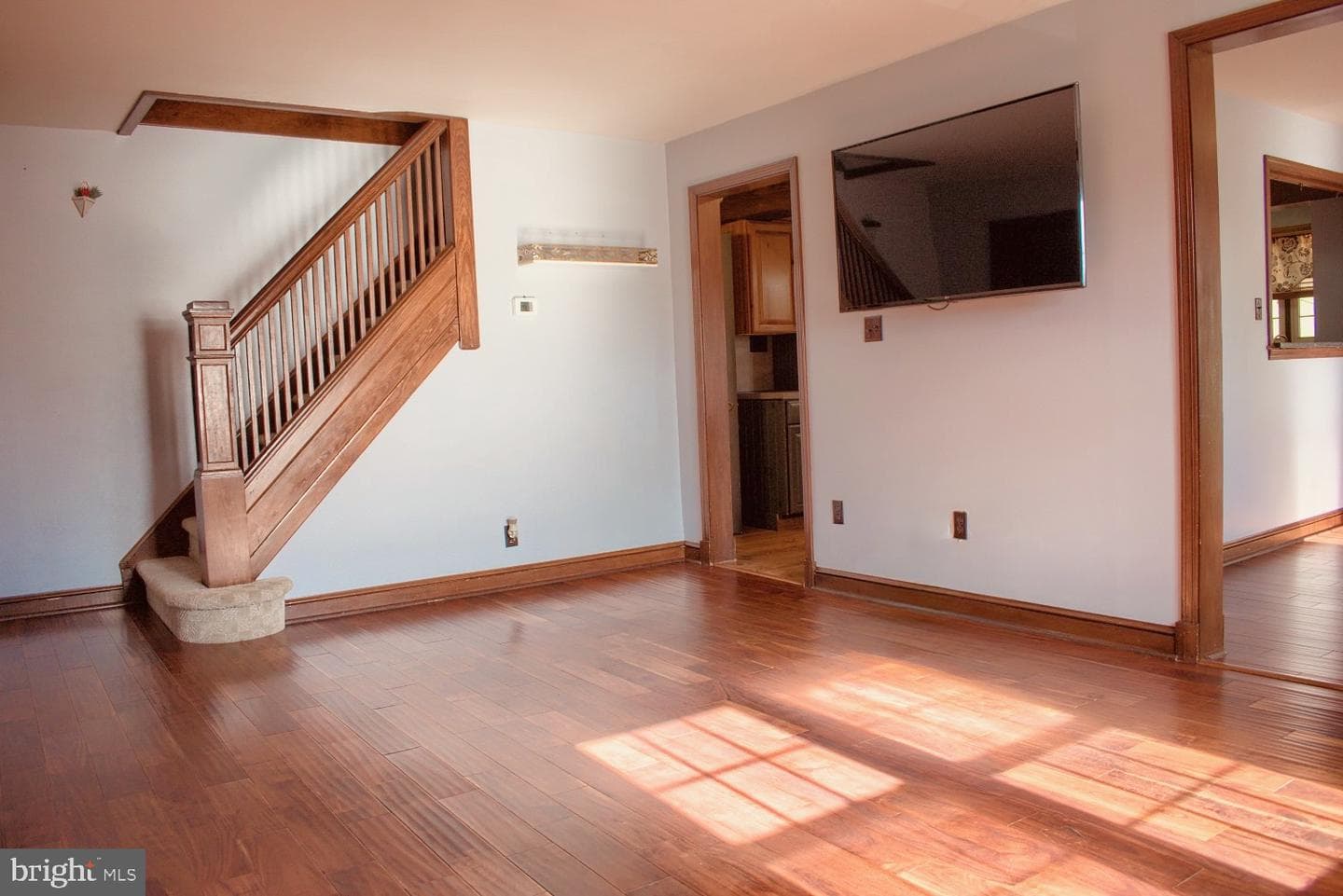 1550 Mulberry Street W photo 6