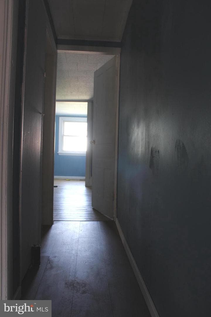 148 N Locust Street photo 11