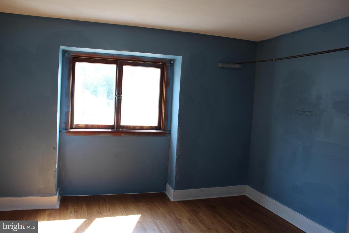 148 N Locust Street photo 13