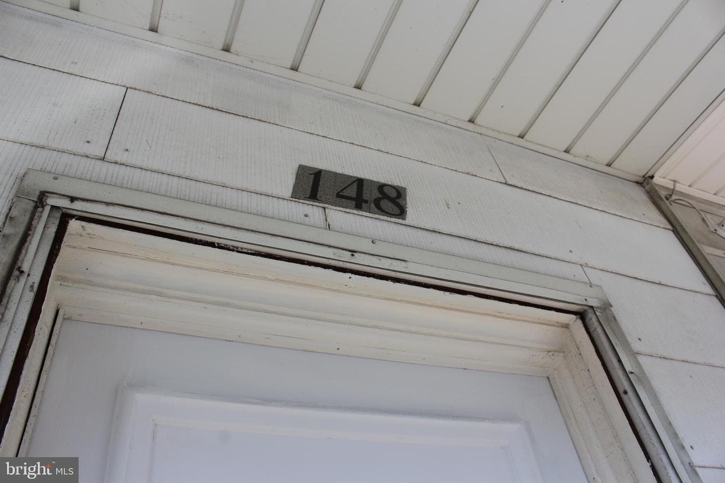 148 N Locust Street photo 19