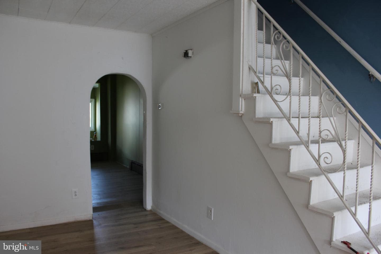148 N Locust Street photo 5