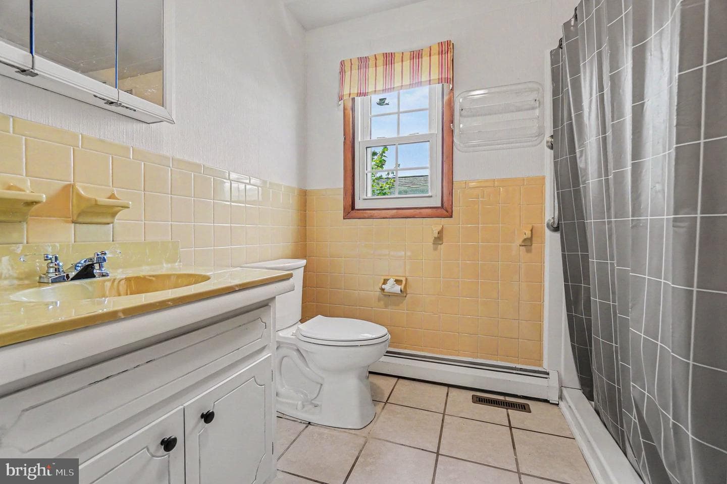32 N Poplar Street photo 14