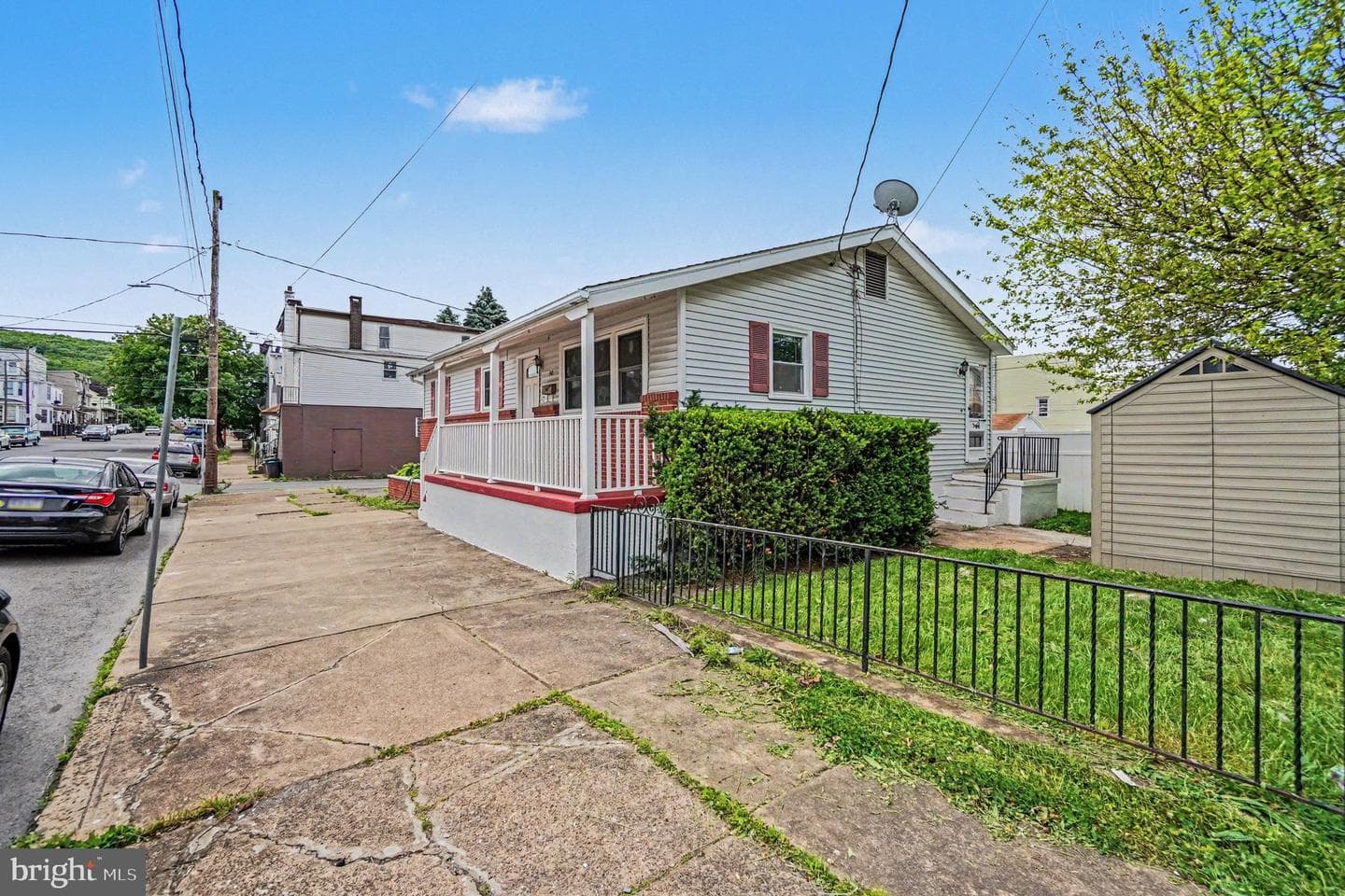 32 N Poplar Street, Mount Carmel