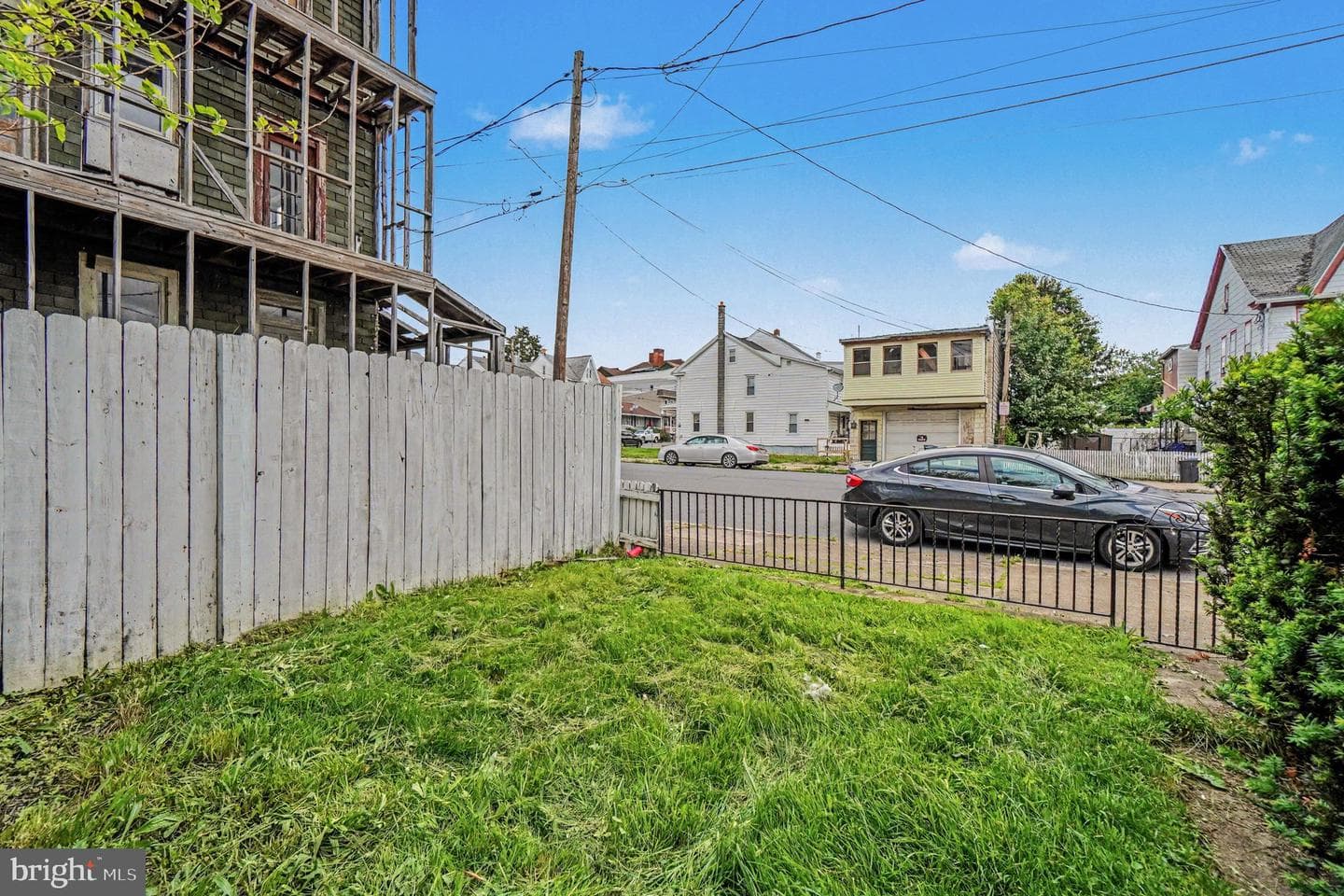 32 N Poplar Street photo 22