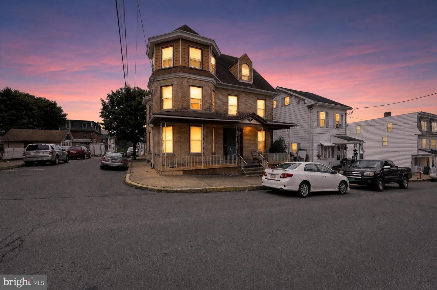 726 E Dewart Street, Shamokin