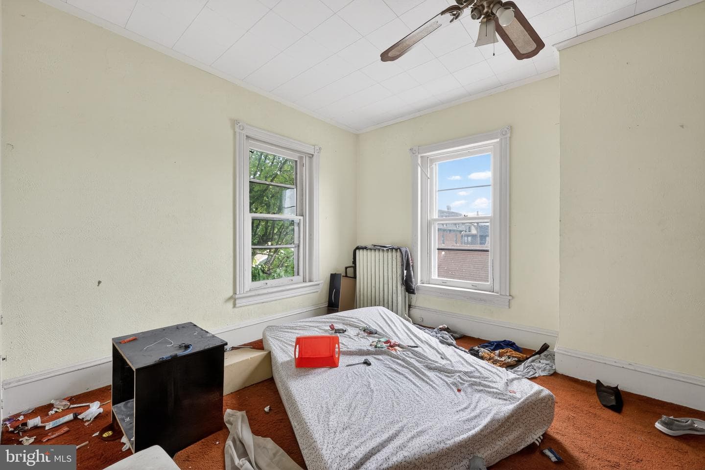 726 E Dewart Street photo 36