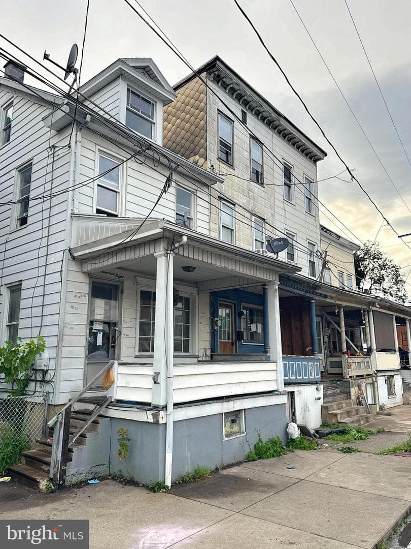 306 S 5th Street photo 17