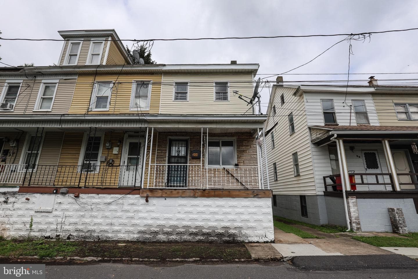 204 3rd Street, Ranshaw