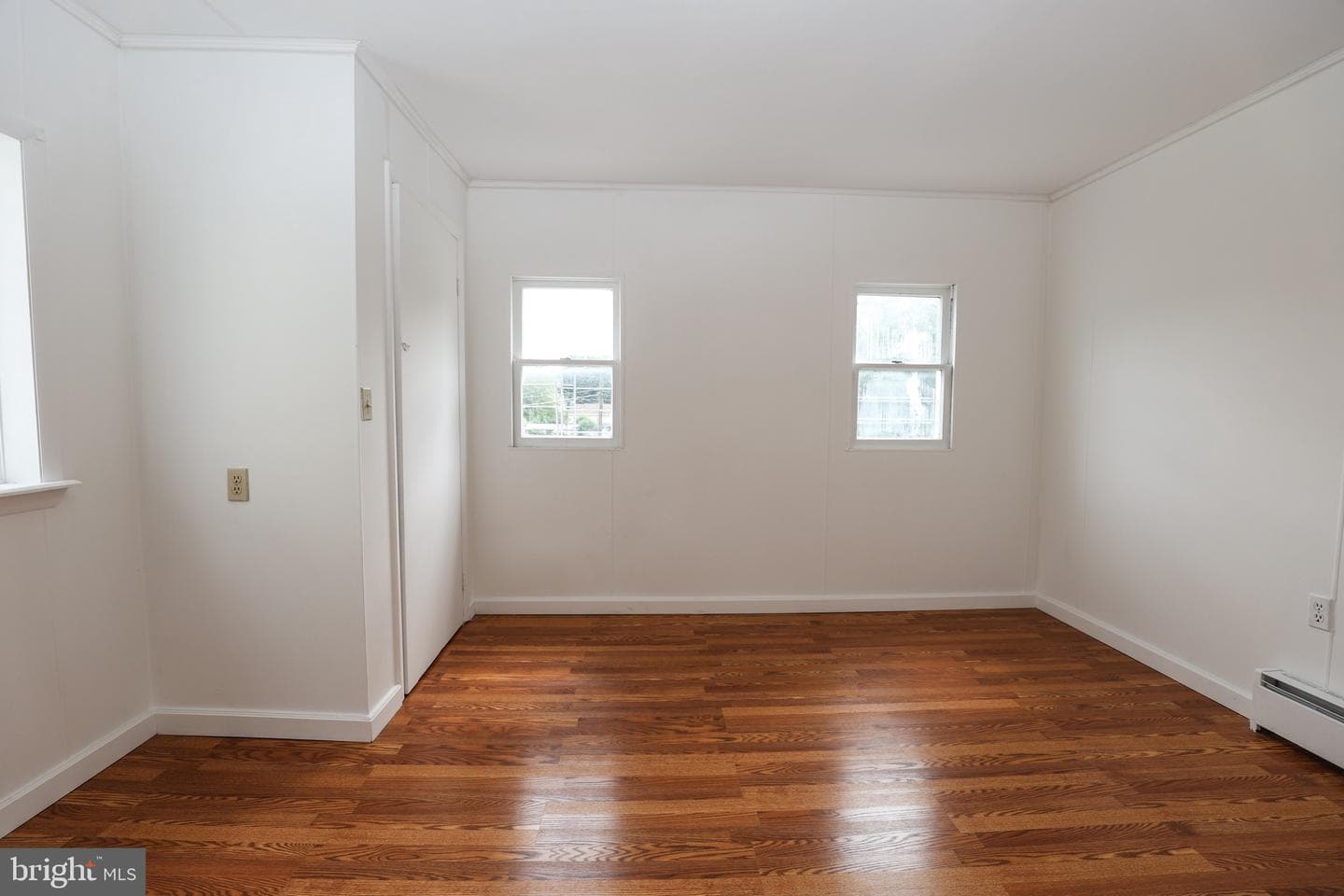 204 3rd Street photo 12