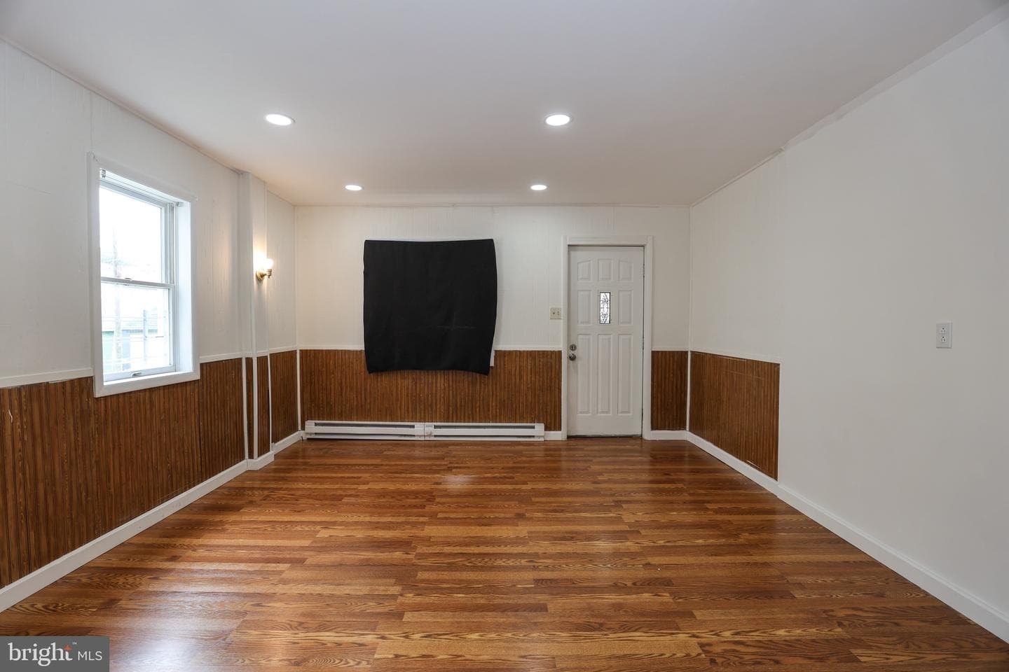 204 3rd Street photo 6