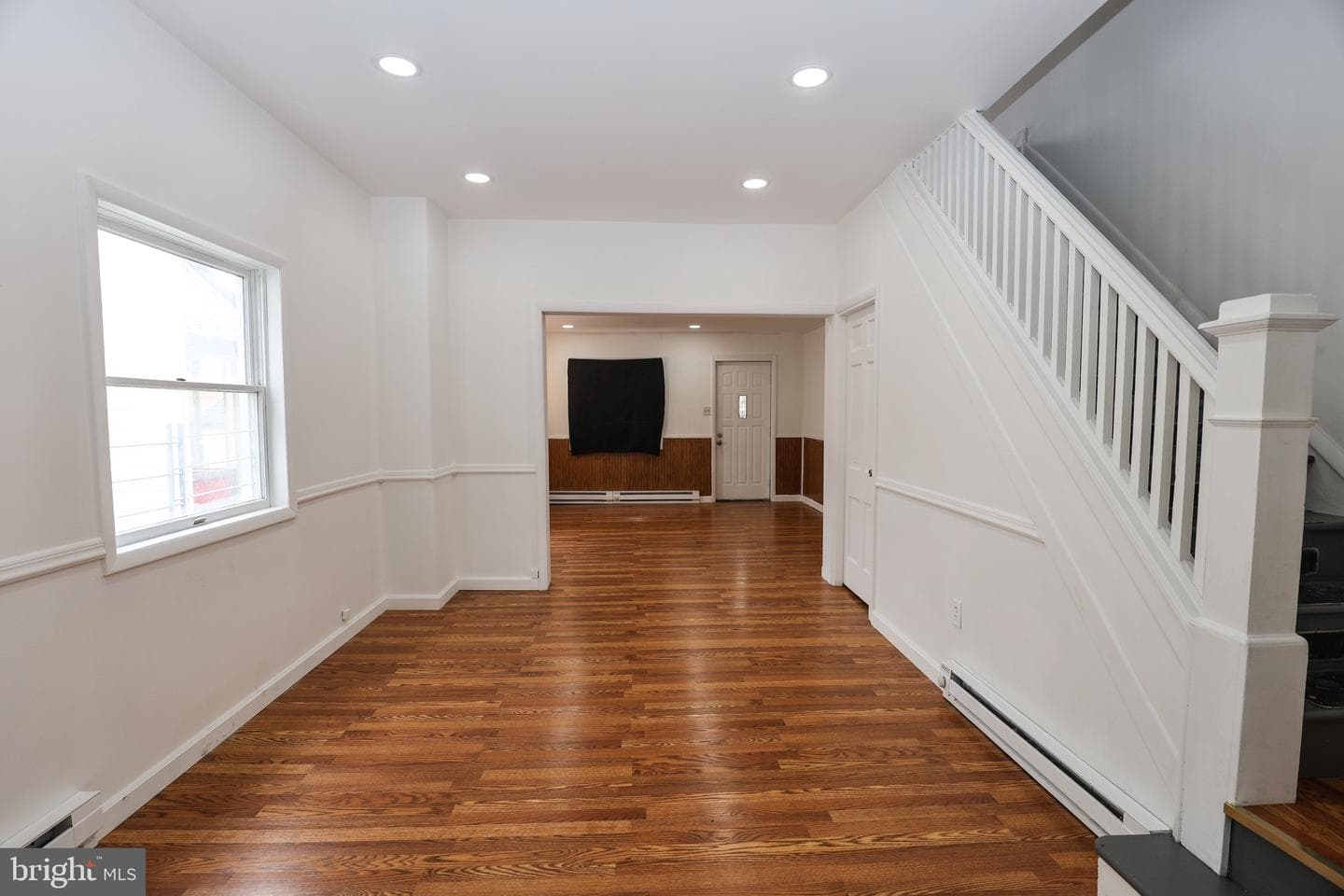 204 3rd Street photo 8