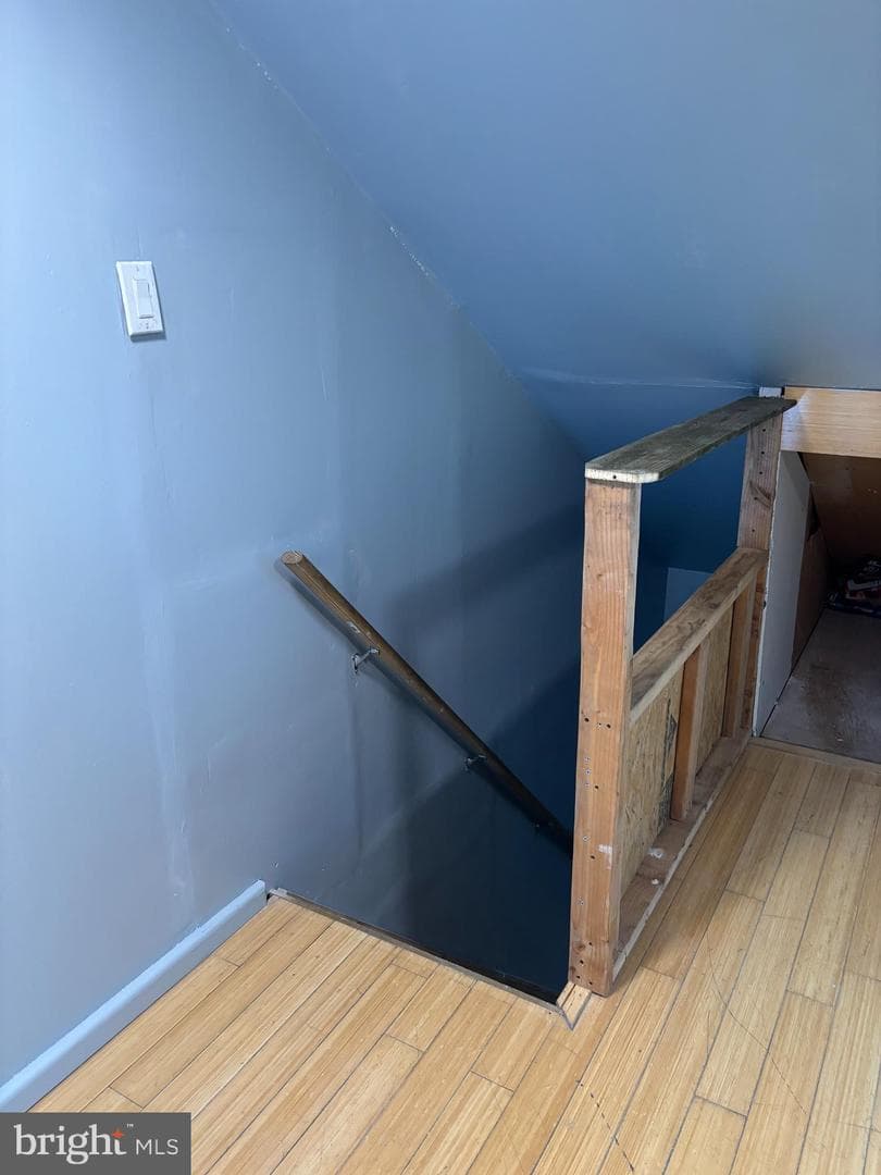454 S Pearl Street photo 16