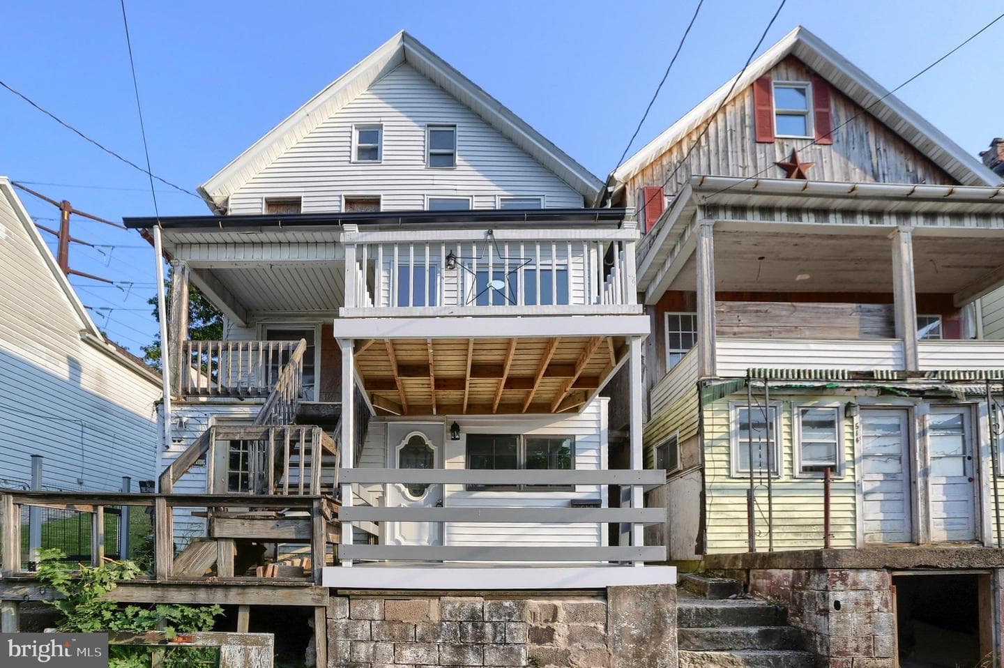 612 W State Street photo 1