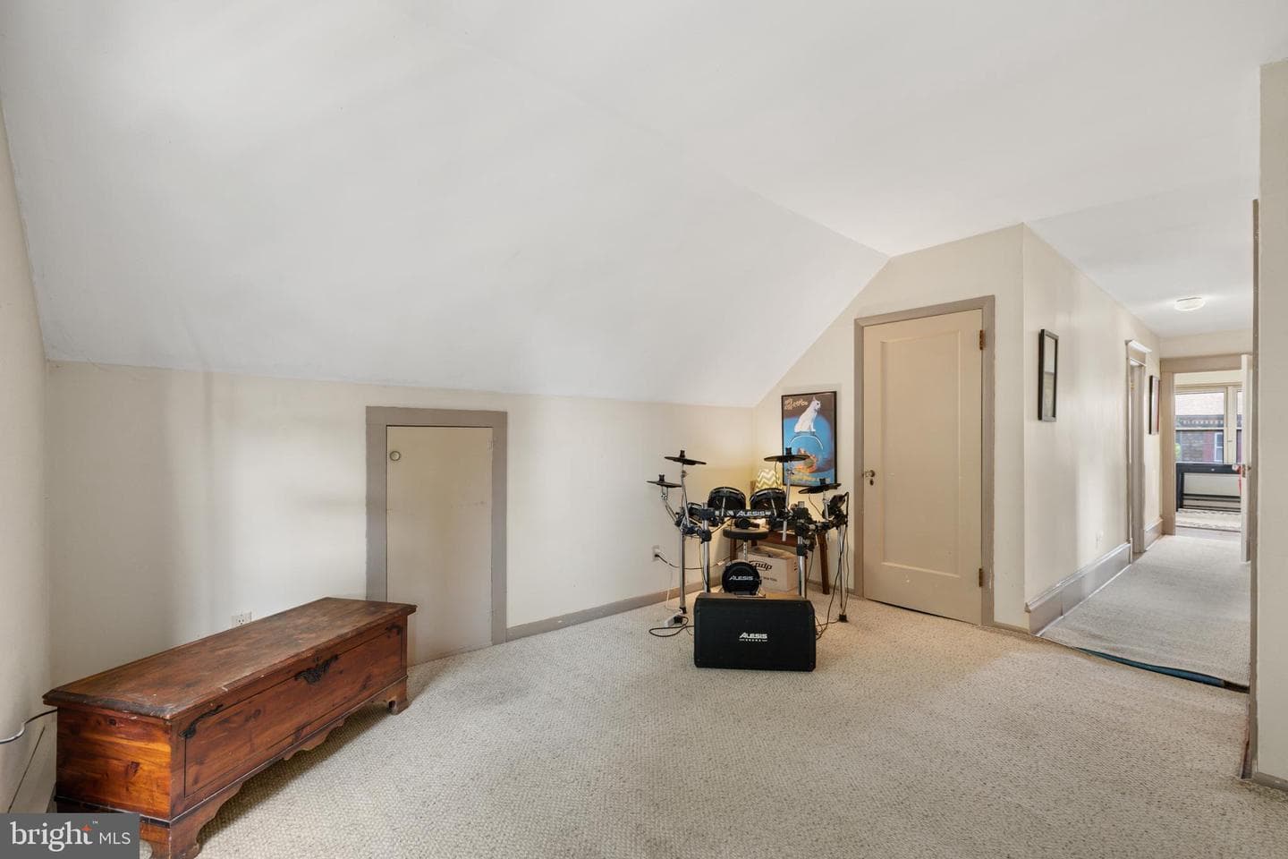 455 King Street photo 34