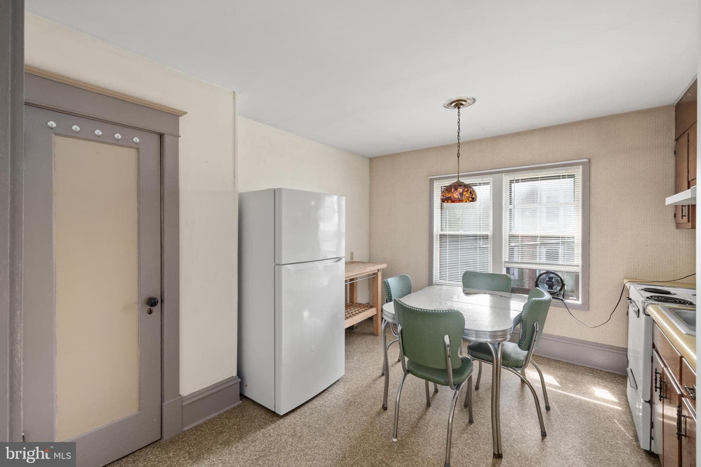455 King Street photo 37