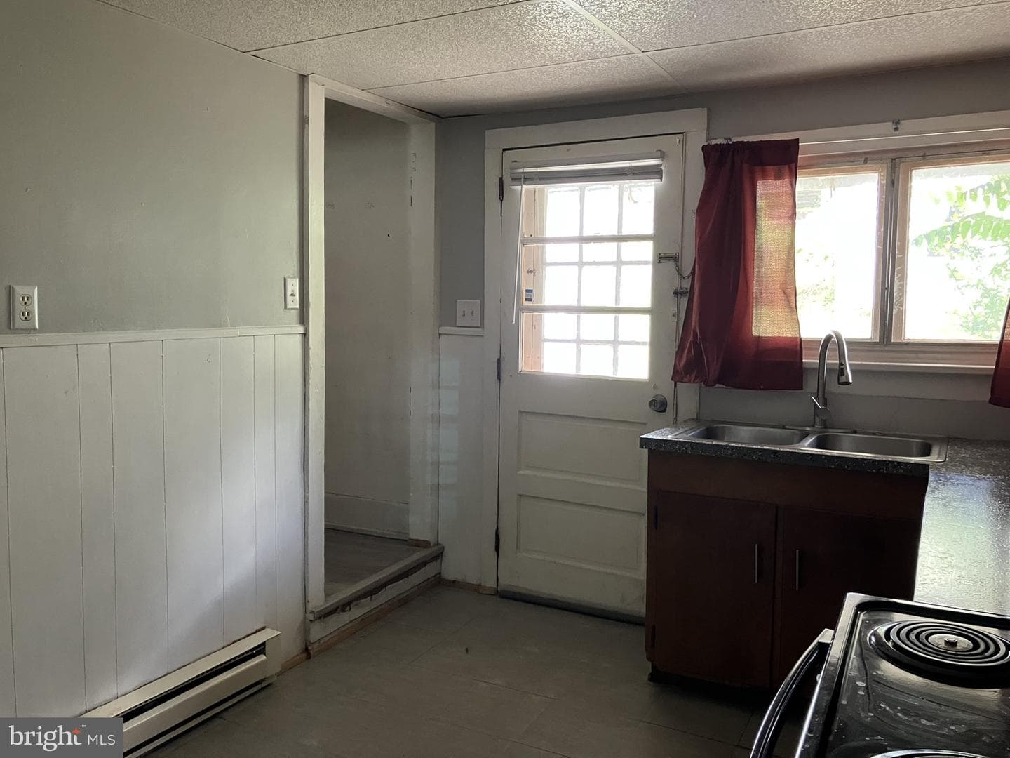 918 W Wood Street photo 8