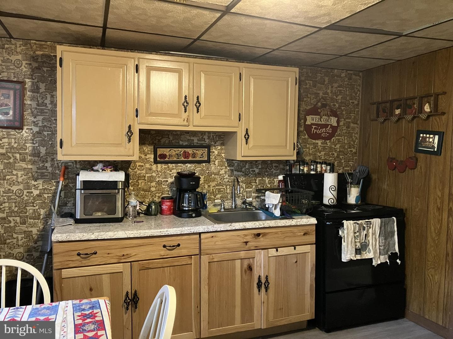 916 W Wood Street photo 9