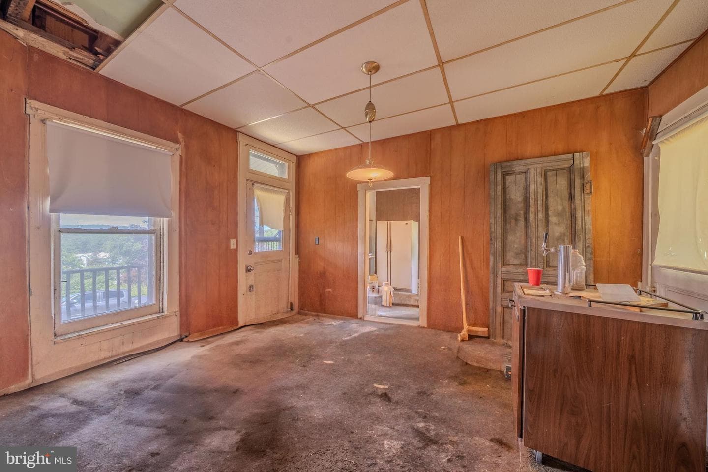 205 Sunbury Street photo 11