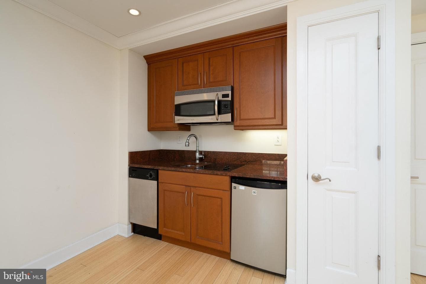 1701 Locust Street #1417 photo 3