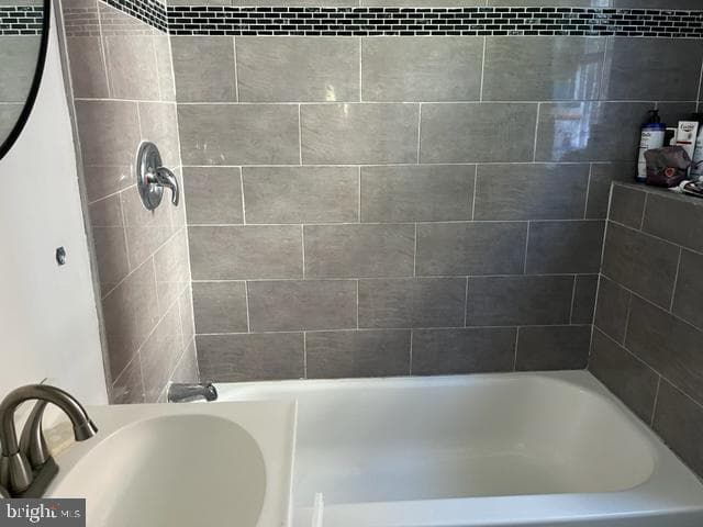 310 W Earlham Terrace photo 7