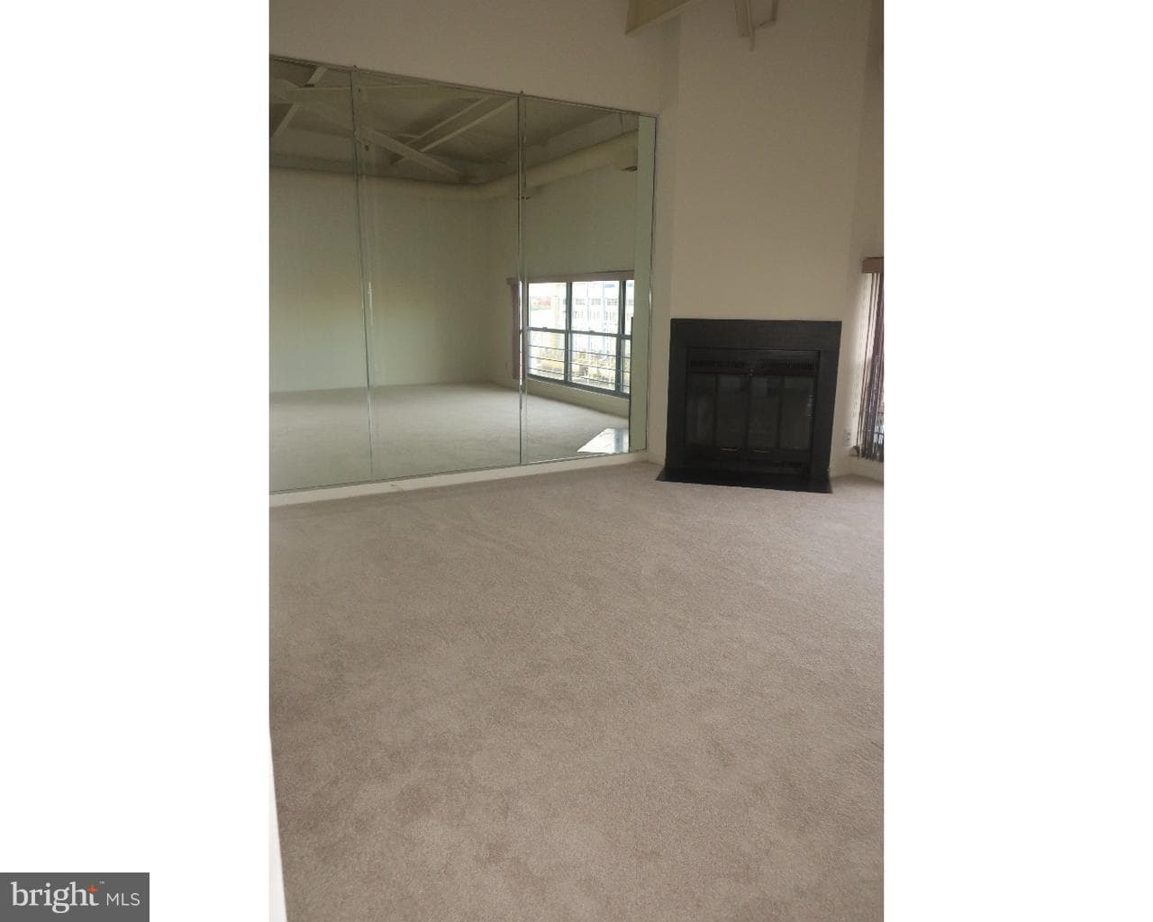 3 N Columbus Boulevard #405 photo 3