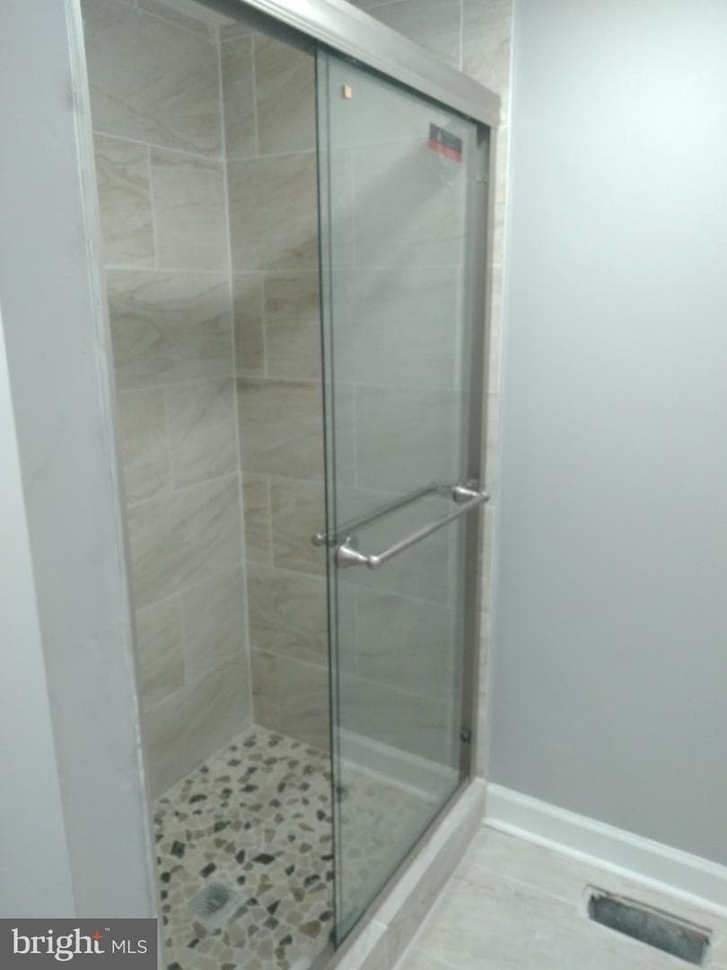 3957 Wallace Street photo 6
