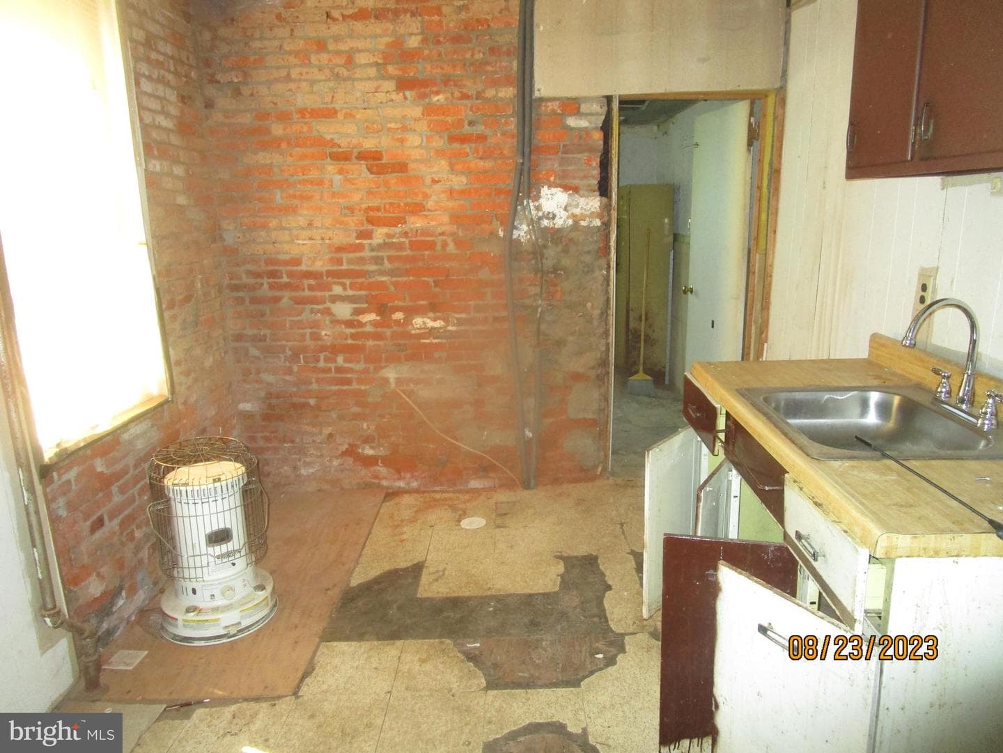 2010 E Cumberland Street photo 12