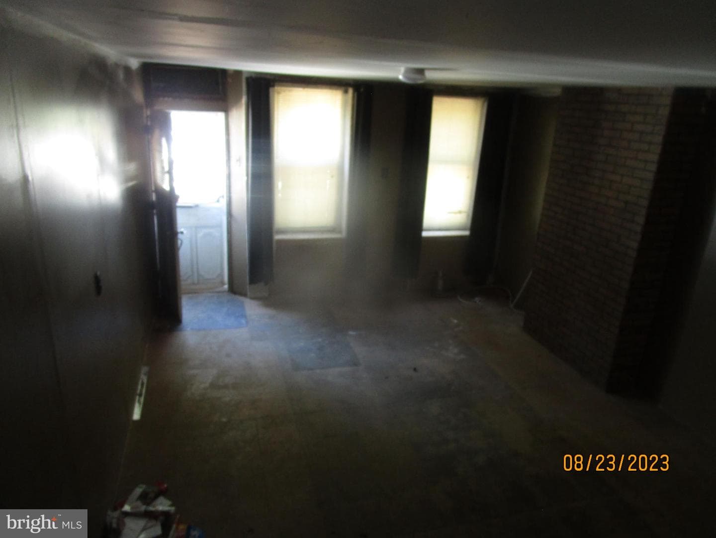 2010 E Cumberland Street photo 3