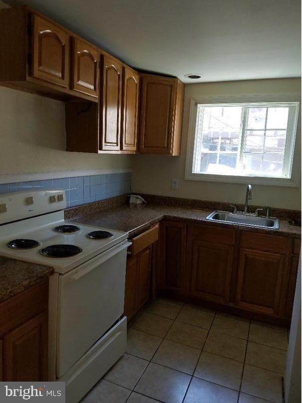 762 E Madison Street photo 3