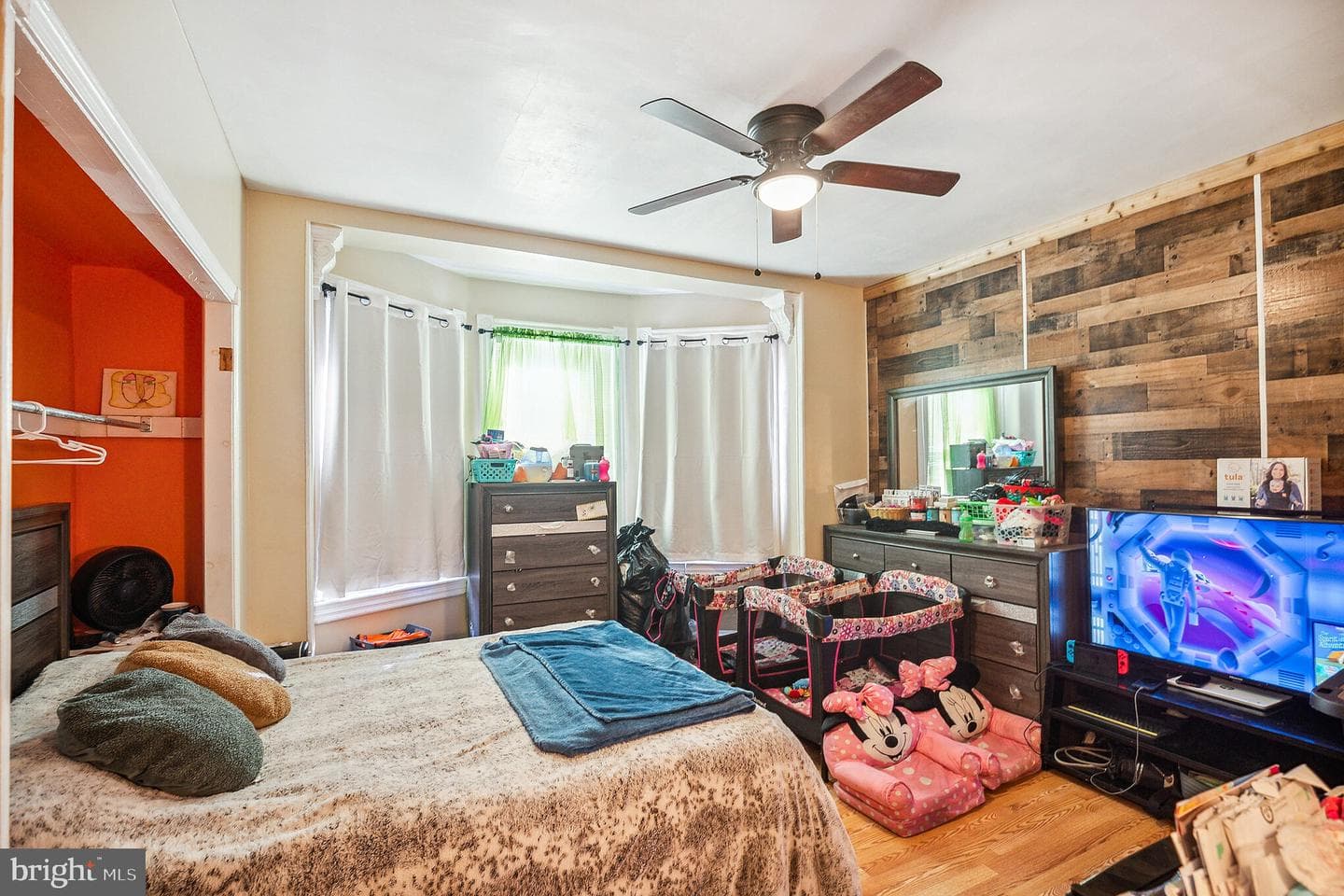 5124 Duffield Street photo 8