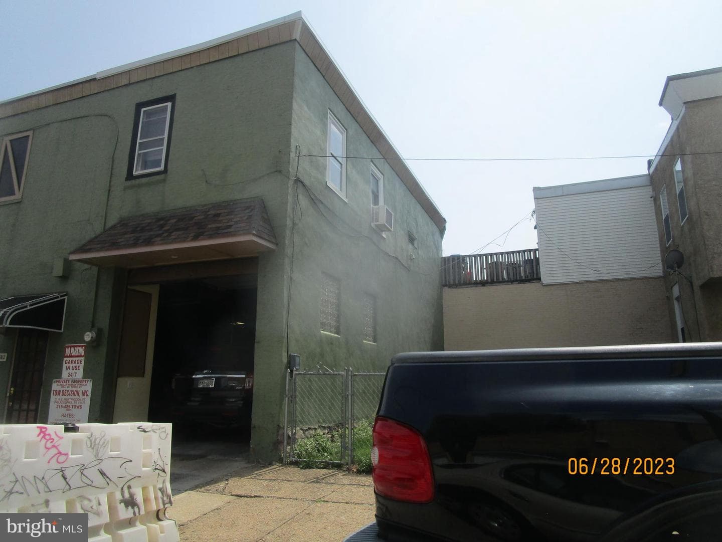 2826 E Wishart Street photo 23