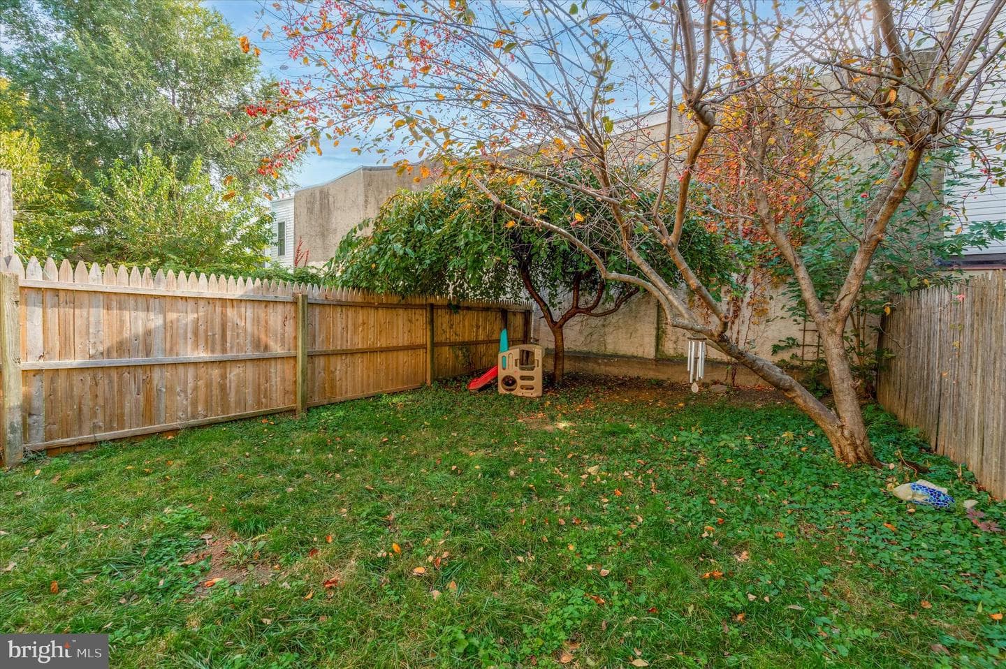 442 Moyer Street photo 23