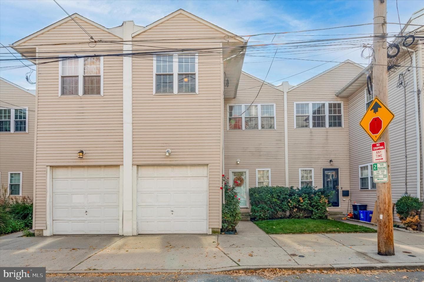 442 Moyer Street photo 3
