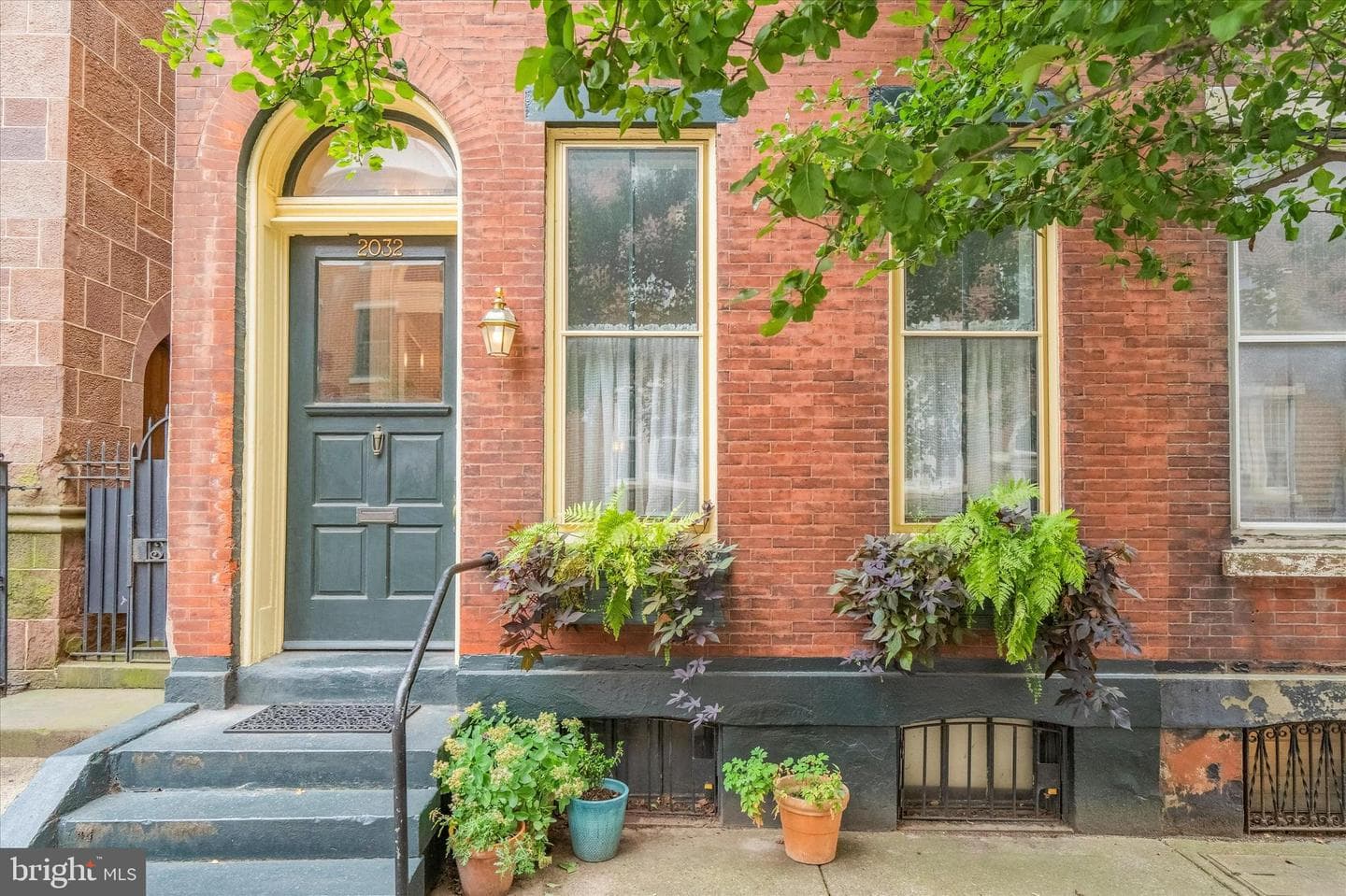 2032 Cherry Street photo 1