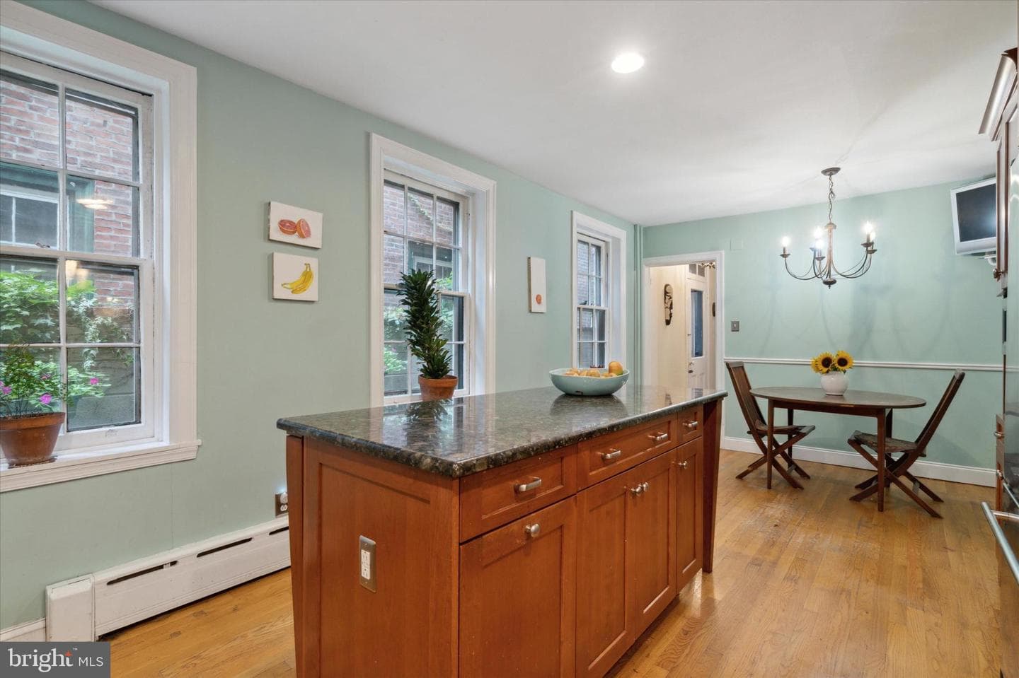 2032 Cherry Street photo 15