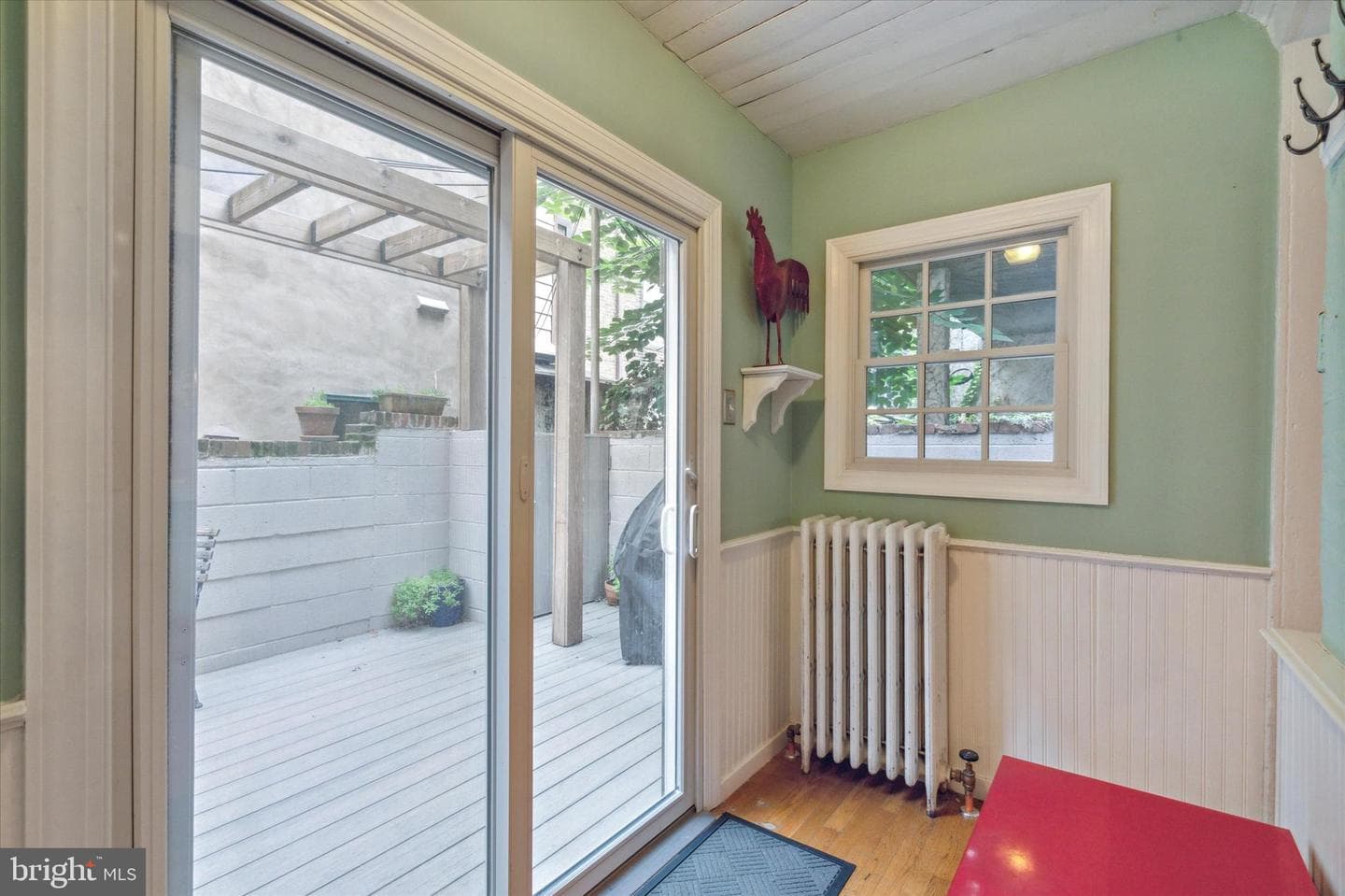 2032 Cherry Street photo 17